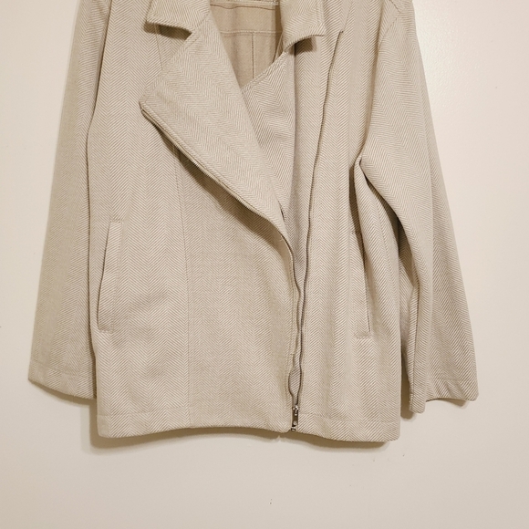 Banana Republic Factory Tan Jacket - Picture 10 of 16